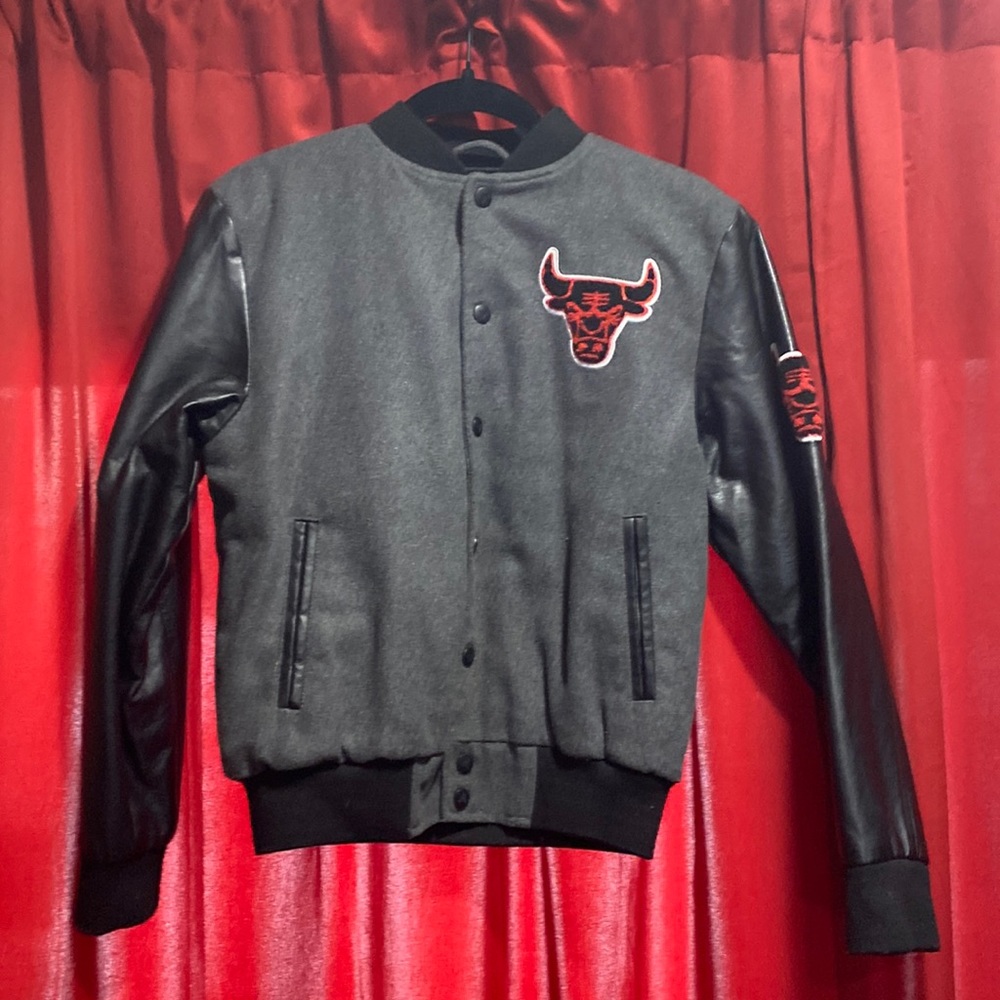 Boys Chicago Bulls jacket
